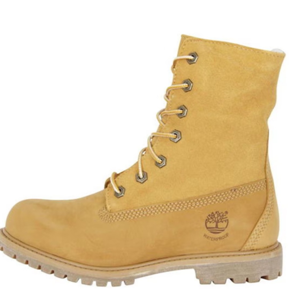 •Stepping on My Haters• Timberland Women's Tan Faux Fur Lined Boots NWOB - Picture 2 of 4
